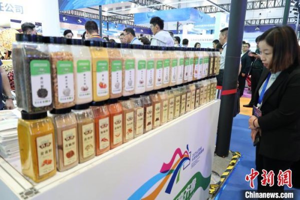 富旺配资 山东举办食品、农产品类外贸优品购物节&#32;助力外贸企业拓市场